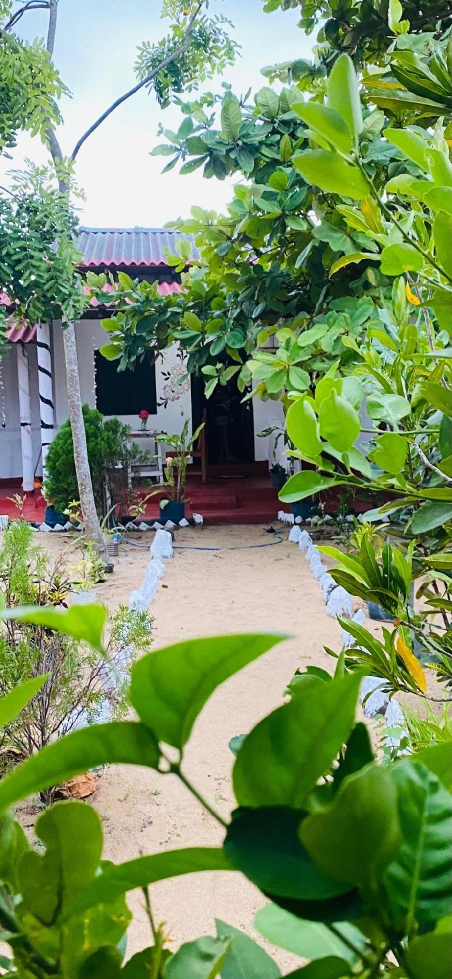 Golden Rich Hotel Arugam Bay Exterior foto